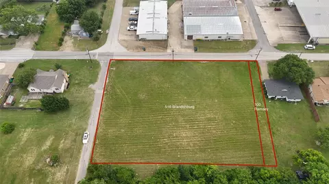 516 Brandenburg St, Cedar Hill, TX 75104