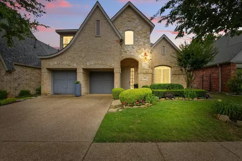 5581 Travis Dr, Frisco, TX 75034