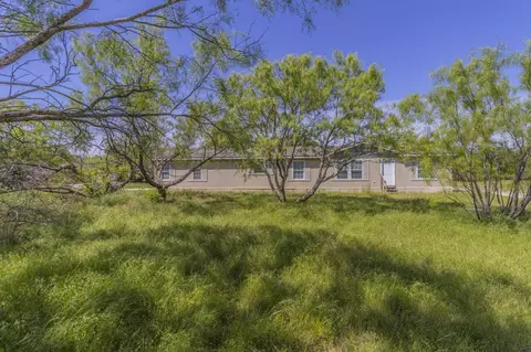 1432 Berry Dairy Rd, Jacksboro, TX 76458