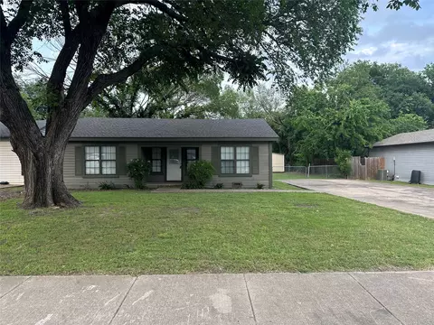129 Del Rio Ave, Benbrook, TX 76126