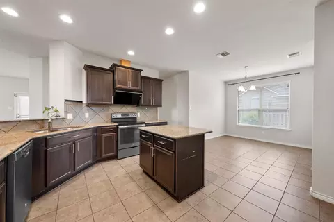 5541 Wisdom Ct, Waco, TX 76708 photo 11
