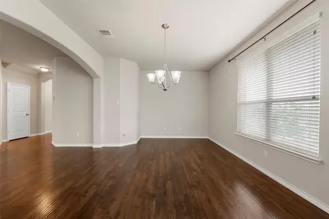5541 Wisdom Ct, Waco, TX 76708 photo 9