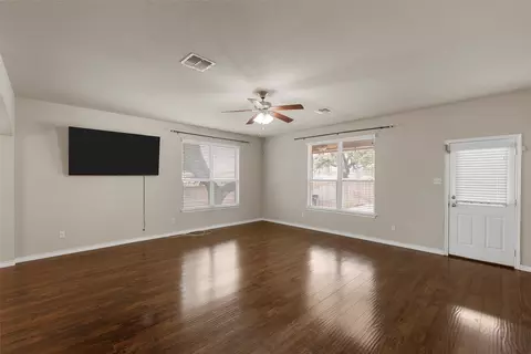 5541 Wisdom Ct, Waco, TX 76708 photo 7