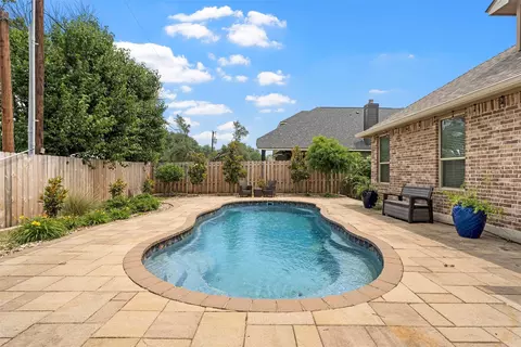 5541 Wisdom Ct, Waco, TX 76708 photo 2
