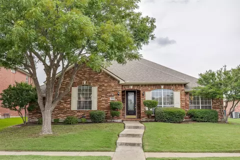 Exterior - 7002 Westover Dr, Rowlett, TX 75089 photo 1 of 7