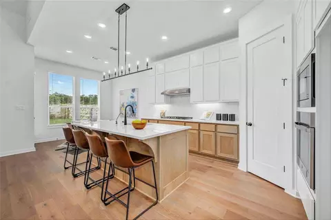 1829 Flowing Ridge Rd, Midlothian, TX 76065