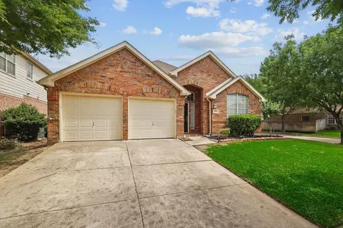 8100 Hosta Way, Fort Worth, TX 76123