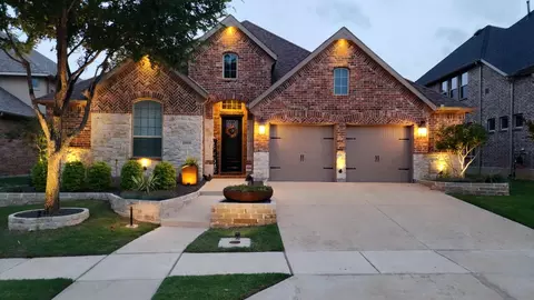 10909 Autumn Leaf Ct, Argyle, TX 76226
