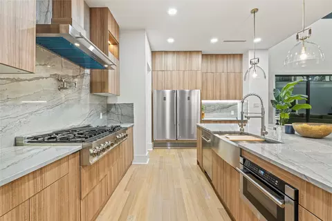 Kitchen - 2964 Pinehurst, Cedar Hill, TX 75104 photo 1 of 3