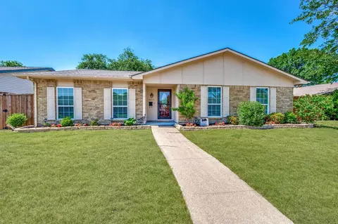 5072 Stanley Dr, The Colony, TX 75056