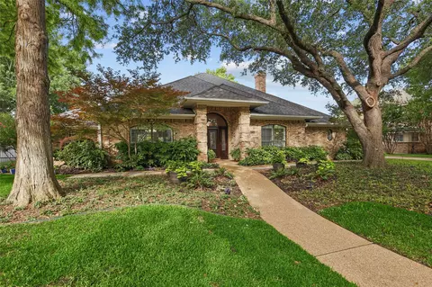 6709 Ashbrook Dr, Fort Worth, TX 76132
