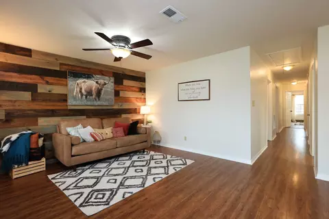 3000 Stevens Dr, Bryan, TX 77803 photo 3