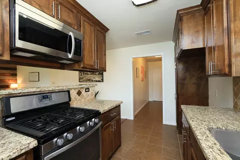 3000 Stevens Dr, Bryan, TX 77803 photo 12