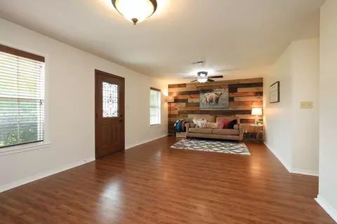 3000 Stevens Dr, Bryan, TX 77803 photo 7