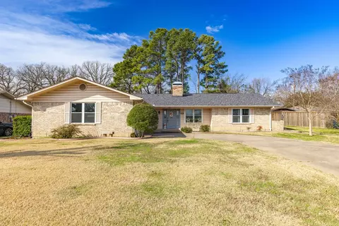 332 Azalea Dr, Sulphur Springs, TX 75482