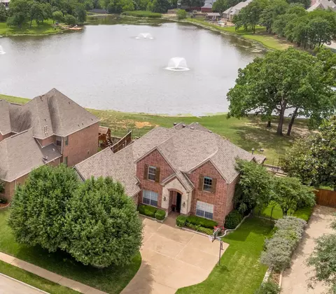 903 Canvasback Ct, Euless, TX 76039