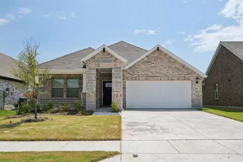 952 Linden Ct, Lavon, TX 75166