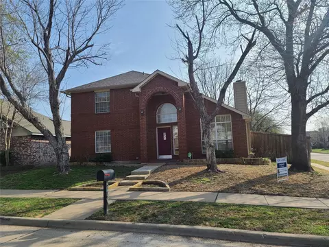 2100 Riverplace Dr, Flower Mound, TX 75028