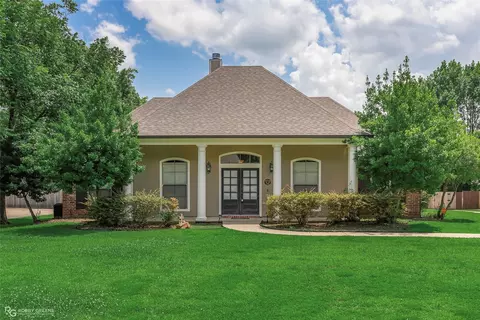 1030 Fawn Holw, Bossier City, LA 71111