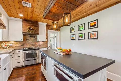 Kitchen - 3227 Macarthur Dr, Waco, TX 76708 photo 4 of 5
