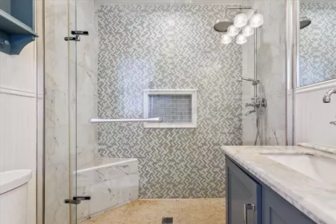 Bath - 3227 Macarthur Dr, Waco, TX 76708 photo 3 of 4