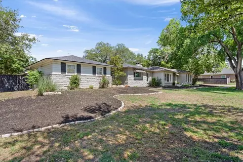 Exterior - 3227 Macarthur Dr, Waco, TX 76708 photo 3 of 14