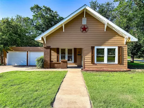 707 N 4th St, Haskell, TX 79521