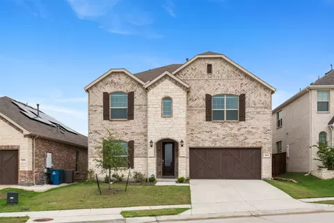 3104 Lakewood Bluffs Trl, Carrollton, TX 75010