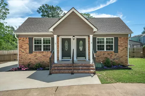 809 S Prairieville St, Athens, TX 75751