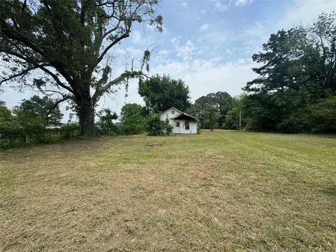 000 Hwy 37 N, Clarksville, TX 75426
