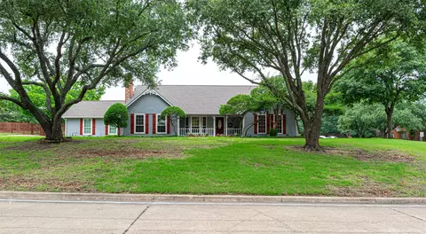 521 Crestridge Rd, Heath, TX 75032