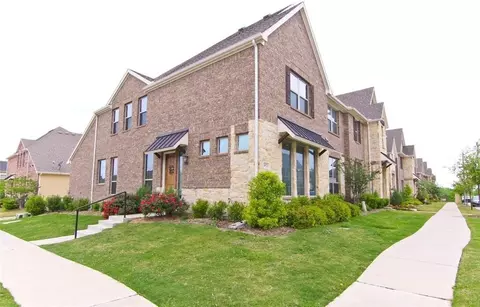 10521 Chaucer Hill Ln, Irving, TX 75063