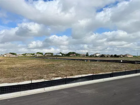 10311 Saddle Creek Rd, Waco, TX 76708