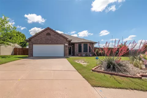 4 Jennifer Ct, Wichita Falls, TX 76310