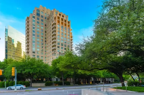 2525 N Pearl St #1203, Dallas, TX 75201