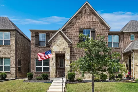 6921 Acadia Ln, North Richland Hills, TX 76182