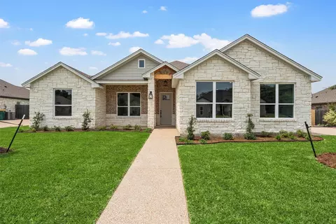 313 Crye Cir, Robinson, TX 76706