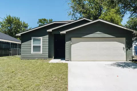 1113 N 10th St, Waco, TX 76707