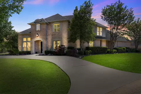 7513 Sugarbush Dr, Garland, TX 75044