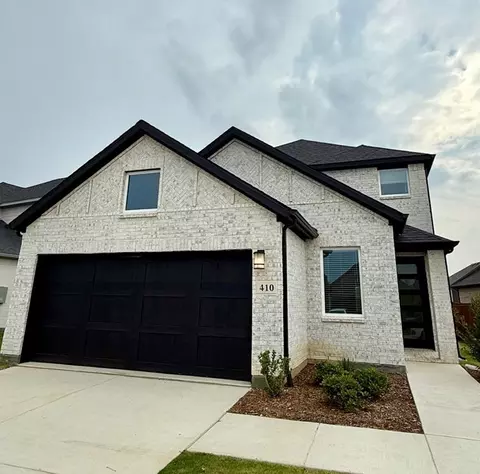 410 Holly Rd, Oak Point, TX 75068