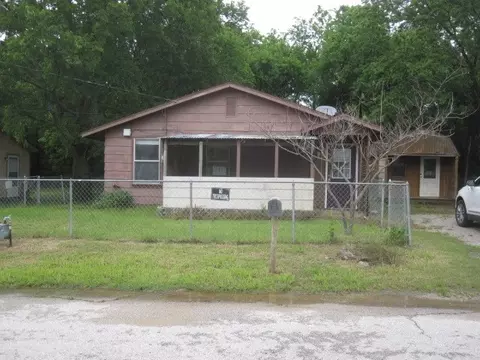 1003 NE 8th Ave, Ardmore, OK 73401