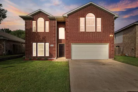 5919 Wisdom Creek Dr, Dallas, TX 75249
