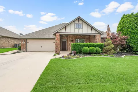 6345 Pinionpark Way, Fort Worth, TX 76179