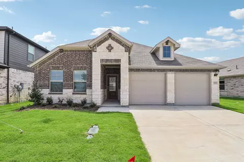 9545 Rattlesnake Trl, Fort Worth, TX 76123