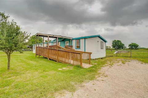 2412 Juniper Trl, Alvarado, TX 76009