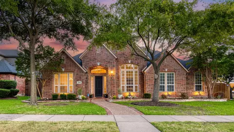 7699 Thistletree Ln, Frisco, TX 75033