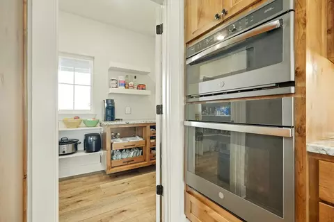 Kitchen - 182 Spring Gap Ave, Abilene, TX 79606 photo 4 of 4