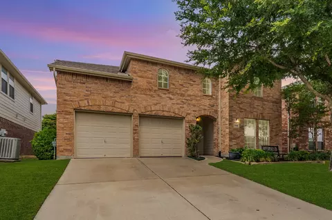 13105 Settlers Trl, Fort Worth, TX 76244