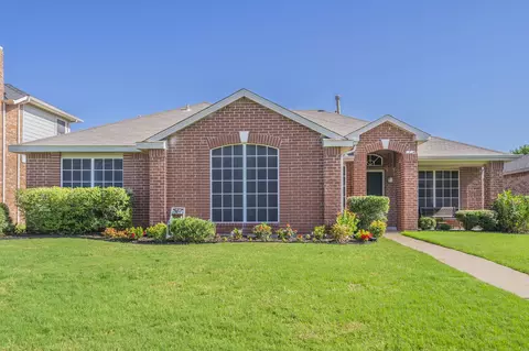 5704 Poole Dr, The Colony, TX 75056