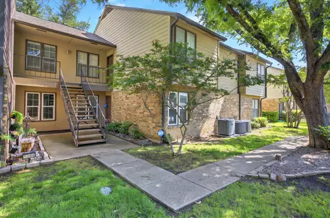 5300 Keller Springs Rd #1053, Dallas, TX 75248